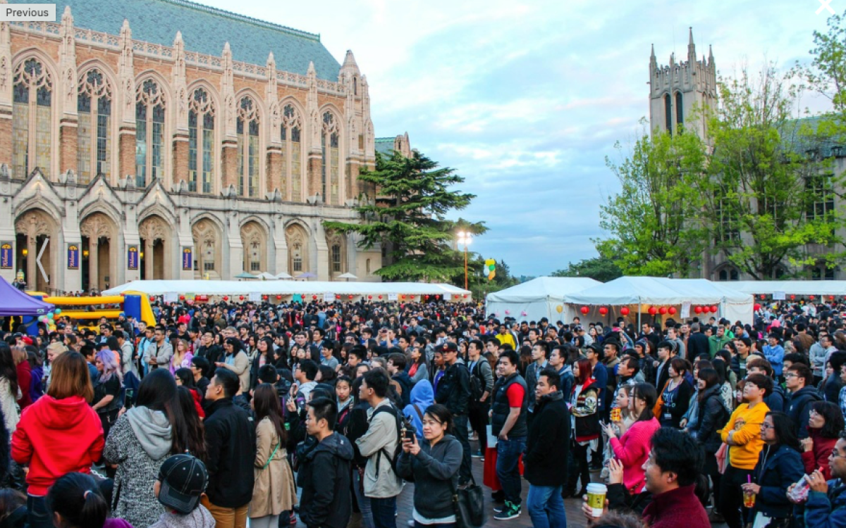 TSA night market on red square