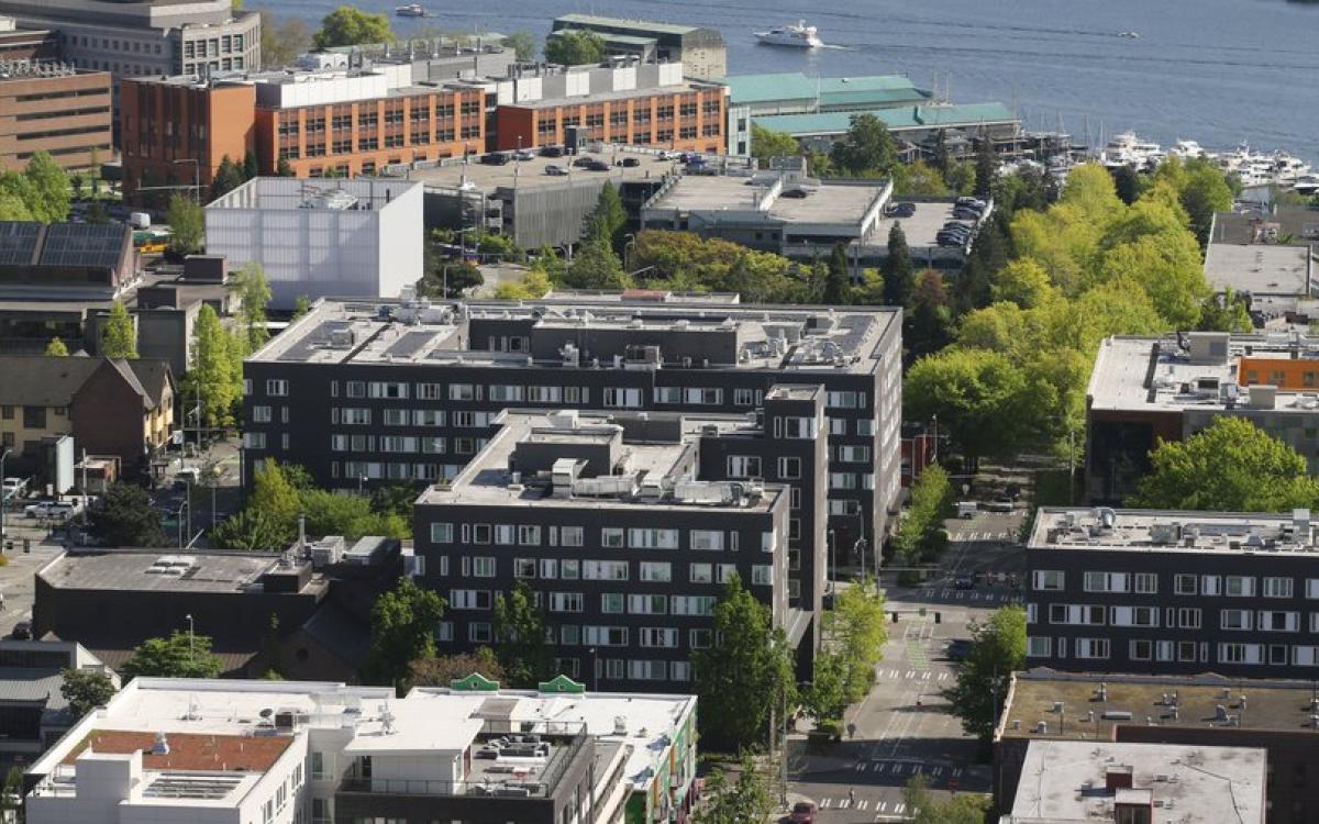 Picture of buildings on UW campus 