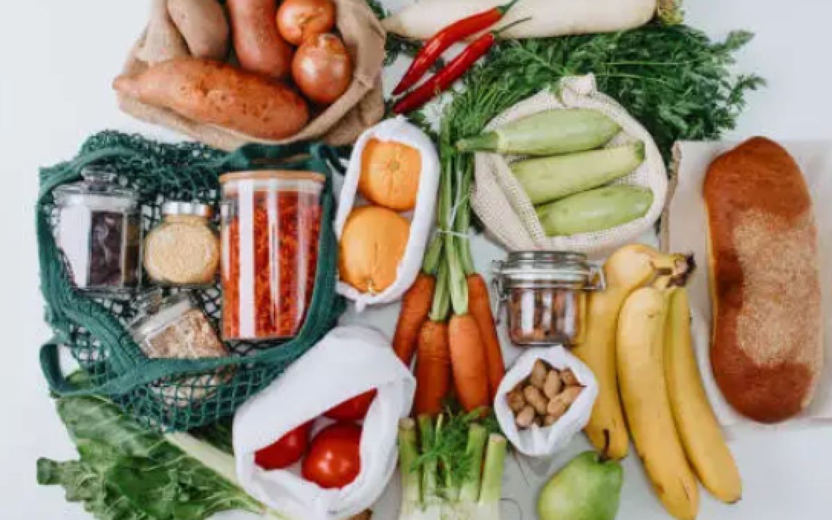 Trashing our Food: The Costs of Food Waste in America and What We Can Do About It